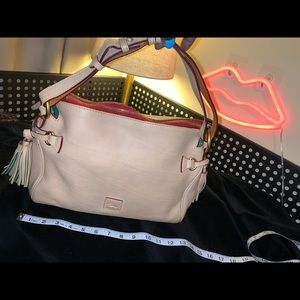 Dooney that needs a shoulder to hang on!